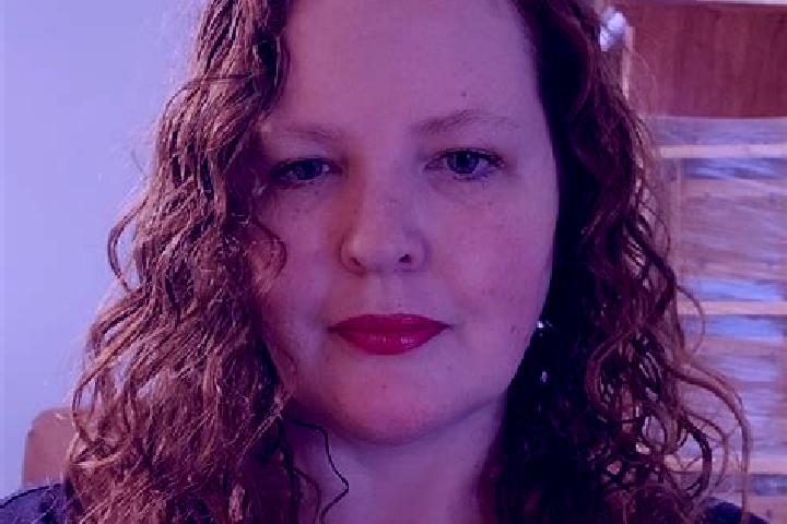 Ellie, 37 — Escort in Fairbury, United States