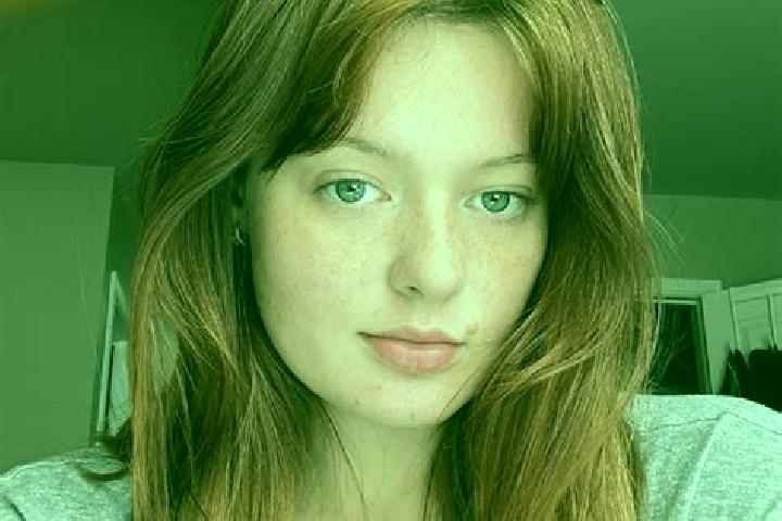 Ellie, 38, a red brown-eyed mixed companion based in Cosa. Offering Party Girl, Fetish, GFE. Available for incall and outcall, day and evening dates.