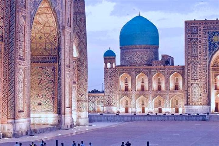 Ellie, 38 — Escort in Chortoq, Uzbekistan