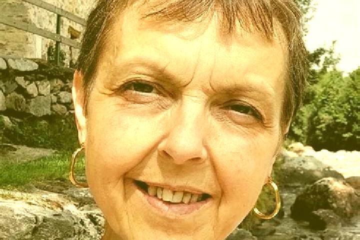 Ellie, 38 — Escort in Dieue-sur-Meuse, France