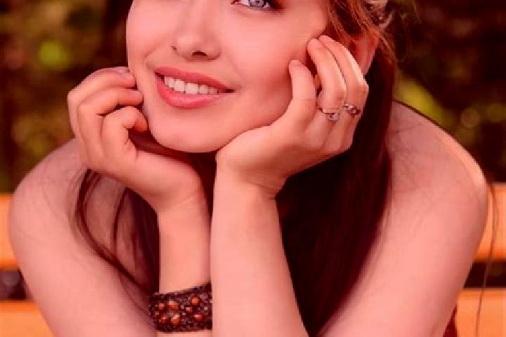 Ellie, 39, a red blue-eyed asian companion based in KwaDela. Offering Fetish, Prostate Massage, Party Girl, GFE. Available for incall and outcall, overnight ...