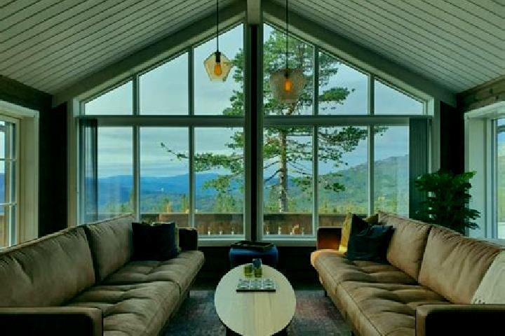 Ellie, 39 — Escort in Lyefjell, Norway