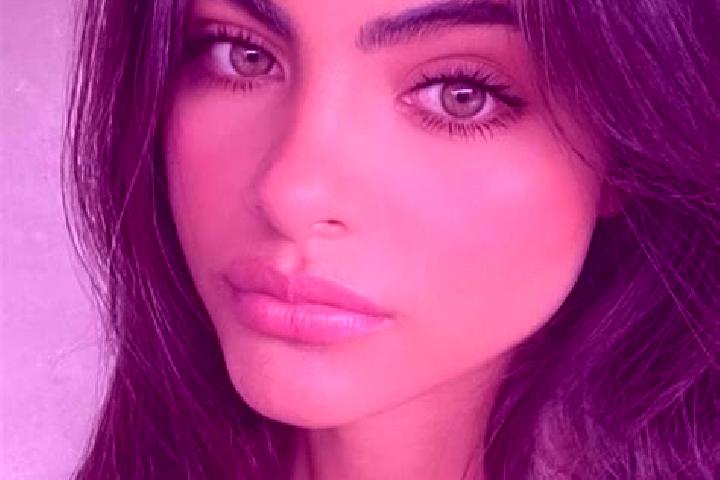 Emily, 20, a black grey-eyed indian companion based in Yanggan. Offering BDSM, A-Level, OWO, 69. Available for incall and outcall, day and evening dates.