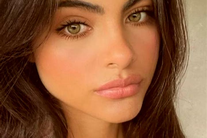 Emily, 20, a black hazel-eyed caucasian companion based in Ozerna. Offering Overnight, Tantra, Travel Companion, Massage, BDSM. Available for incall and outc...