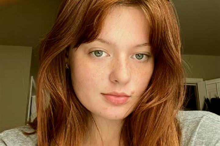 Emily, 20, a red brown-eyed asian companion based in Yates Center. Offering Dinner Date, Deep French Kissing. Available for incall and outcall, day and eveni...