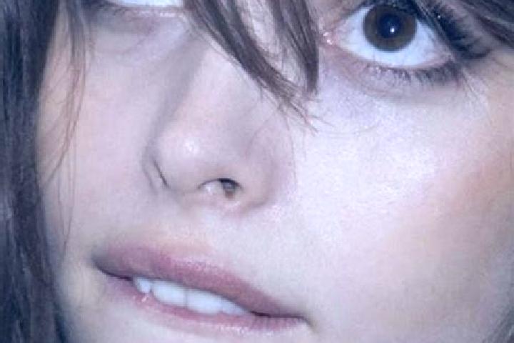 Emily, 21, a chestnut dark-eyed caucasian companion based in Saram. Offering CIM, Striptease, Fetish. Available for incall and outcall, overnight bookings av...