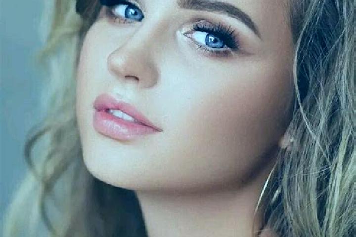 Emily, 22, a dark blonde blue-eyed mediterranean companion based in Ariha. Offering Party Girl, OWO, CIM, BDSM. Available for incall and outcall, day and eve...