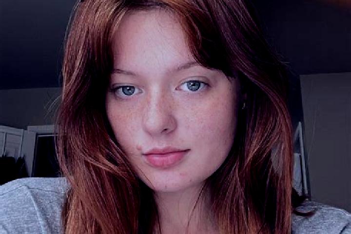 Emily, 22, a red brown-eyed slavic companion based in Montaner. Offering CIM, Fetish, BDSM. Available for incall and outcall, day and evening dates.