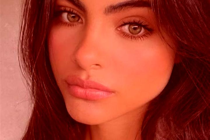 Emily, 22, a red dark-eyed indian companion based in Montayral. Offering CIM, 69, Striptease, OWO. Available for incall and outcall, overnight bookings avail...