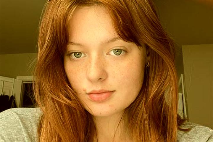 Emily, 22, a red green-eyed caucasian companion based in Tampico. Offering Massage, A-Level, Travel Companion, Couples. Available for incall and outcall, ove...