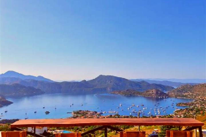 Emily, 22 — Escort in Selimiye, Turkey