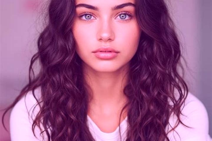 Emily, 23, a auburn amber-eyed mediterranean companion based in Roedeby. Offering Deep French Kissing, BDSM, 69, Couples, OWO. Available for incall and outca...