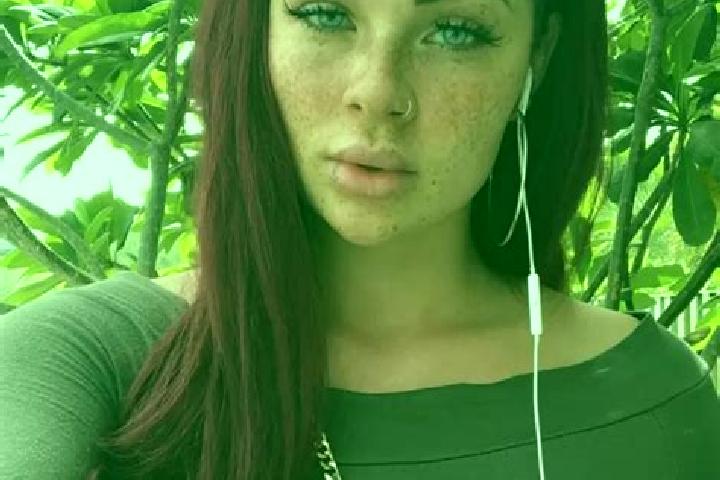 Emily, 23, a red green-eyed latina companion based in Ananyiv. Offering Fetish, Duos, Party Girl. Available for incall and outcall, day and evening dates.