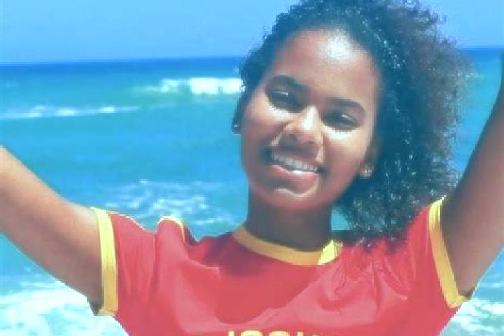 Emily, 23 — Escort in Lunge, Angola