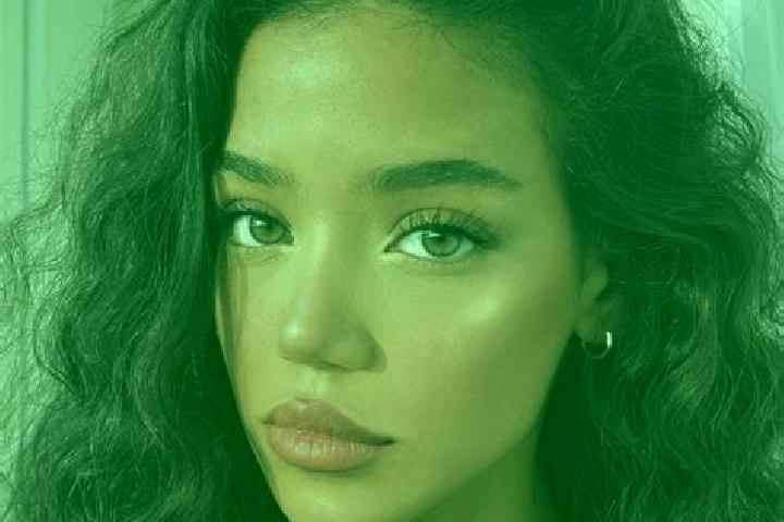 Emily, 24, a black brown-eyed mediterranean companion based in Xinli. Offering Dinner Date, Girlfriend Experience, A-Level, 69. Available for incall and outc...