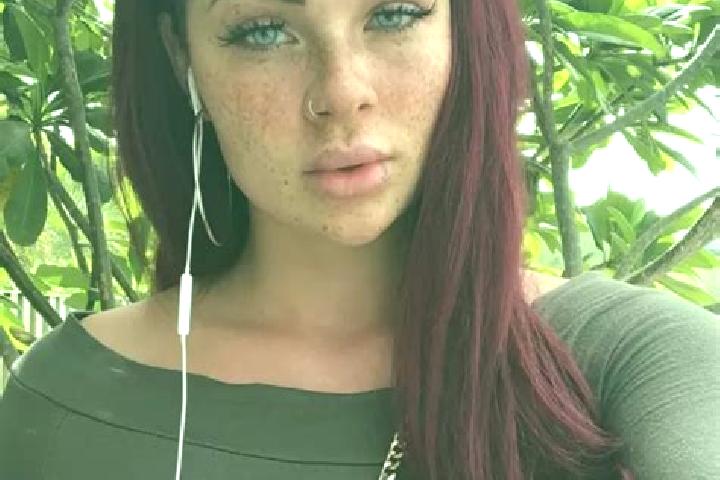 Emily, 24, a red green-eyed ebony companion based in Santa Cruz do Rio Pardo. Offering CIM, 69, A-Level. Available for incall and outcall, day and evening da...