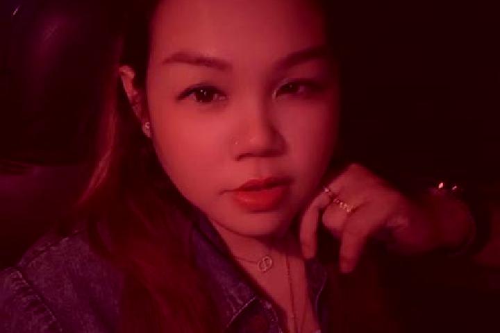 Emily, 24 — Escort in Lintang, China
