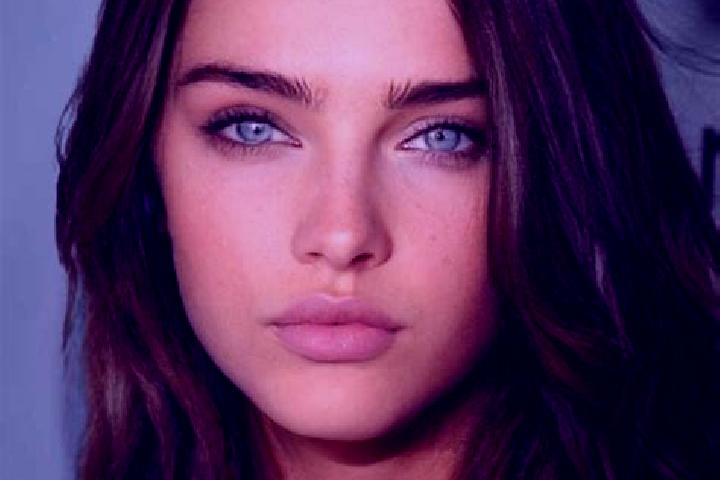 Emily, 25, a brunette grey-eyed caucasian companion based in Allahganj. Offering Girlfriend Experience, GFE, Couples, OWO. Available for incall and outcall, ...