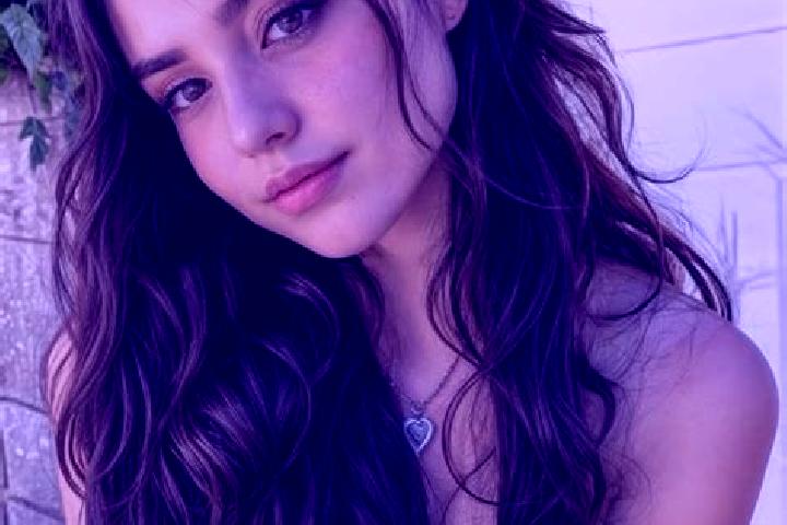 Emily, 25, a brunette hazel-eyed latina companion based in Panabuan. Offering CIM, BDSM, 69, Travel Companion. Available for incall and outcall, day and even...