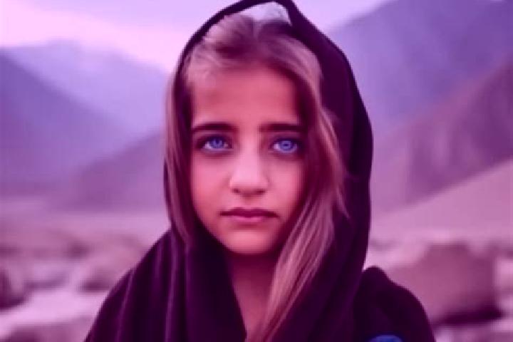 Emily, 25, a chestnut amber-eyed middle eastern companion based in Khomeyni Shahr. Offering Travel Companion, Overnight, Party Girl, Striptease. Available fo...
