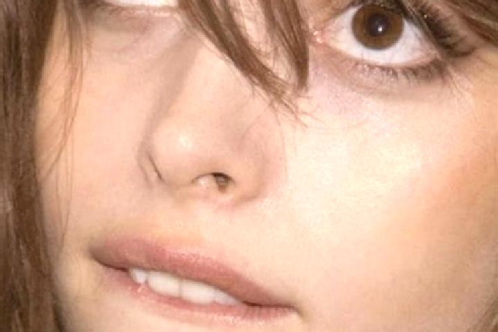 Emily, 25, a chestnut dark-eyed caucasian companion based in Hottingen. Offering Overnight, Domination, Travel Companion. Available for incall and outcall, o...