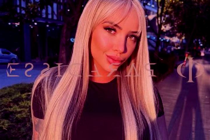 Emily, 25 — Escort in Coyhaique, Chile