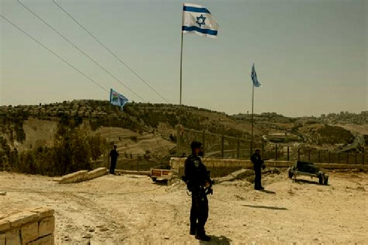 Emily, 25 — Escort in Kefar Adummim, Palestine
