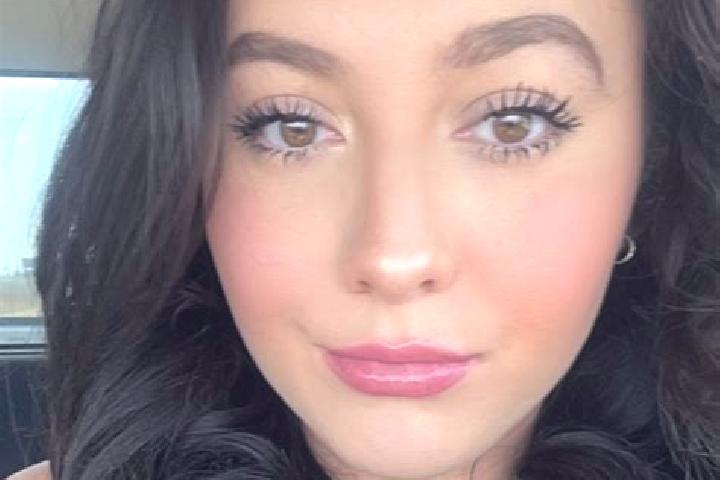 Emily, 25 — Escort in Weatherford, United States