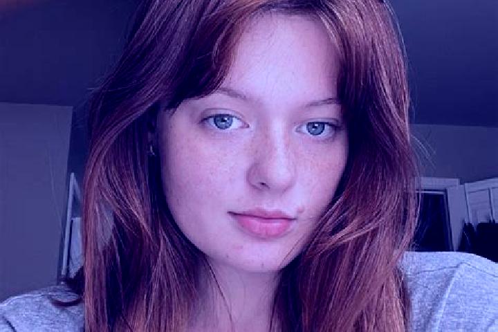 Emily, 26, a auburn blue-eyed ebony companion based in Akirkeby. Offering Travel Companion, CIM, Party Girl, Duos. Available for incall and outcall, day and ...