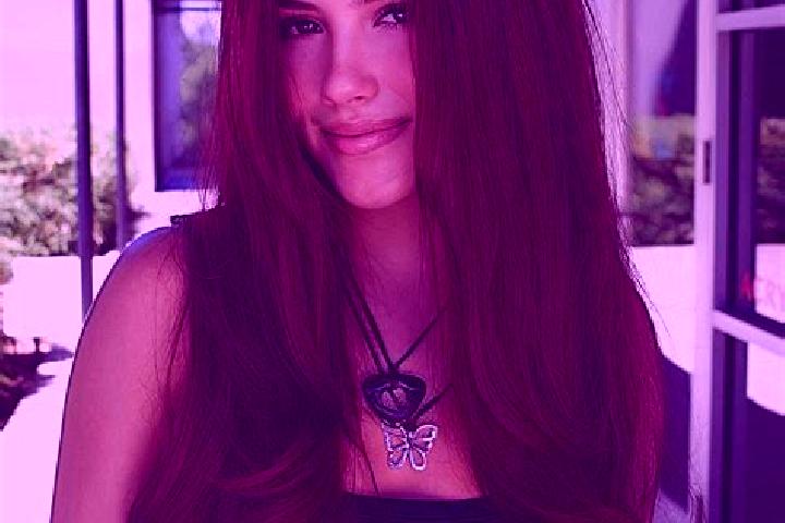 Emily, 26, a auburn dark-eyed mediterranean companion based in Cottingham. Offering Dinner Date, BDSM, Striptease, Overnight, Massage. Available for incall a...