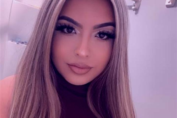 Emily, 27, a blonde amber-eyed latina companion based in Caoyuan. Offering Duos, Girlfriend Experience, Massage, Fetish. Available for incall and outcall, da...