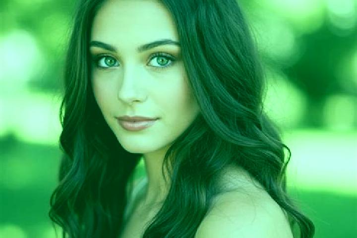 Emily, 27, a brunette hazel-eyed european companion based in Krasnyye Chetai. Offering Erotic Massage, 69, Striptease, Girlfriend Experience. Available for i...