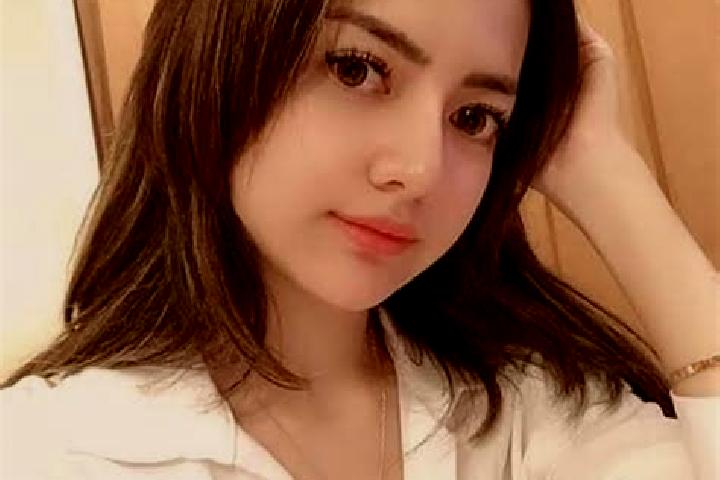 Emily, 27 — Escort in Sumlili, Indonesia