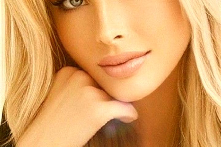 Emily, 28, a dark blonde blue-eyed caucasian companion based in Hougang New Town. Offering Deep French Kissing, Travel Companion, Erotic Massage, Prostate Ma...