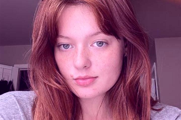 Emily, 28, a red blue-eyed slavic companion based in Bonnert. Offering CIM, 69, Overnight, Domination, Dinner Date. Available for incall and outcall, day and...