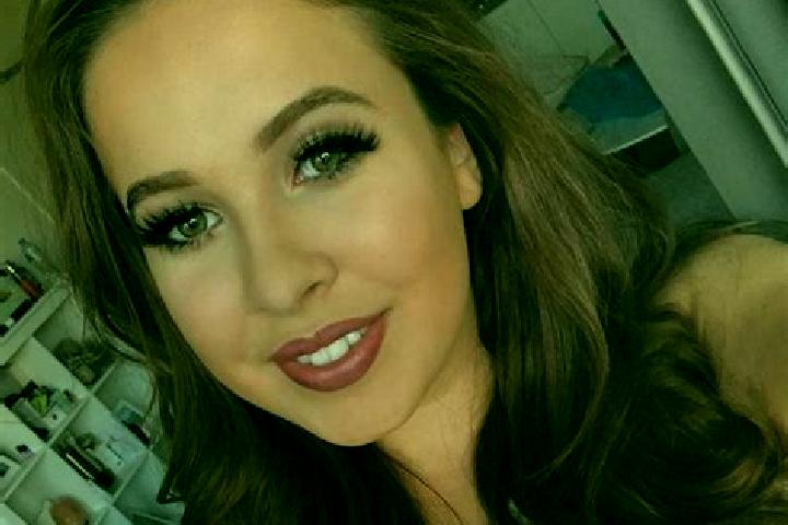 Emily, 29, a dark blonde dark-eyed caribbean companion based in Chicala. Offering Erotic Massage, Prostate Massage, A-Level, Striptease. Available for incall...