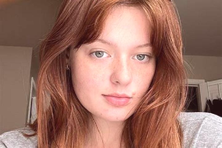 Emily, 29, a red blue-eyed asian companion based in Farleigh. Offering Deep French Kissing, Massage, Roleplay, Travel Companion. Available for incall and out...