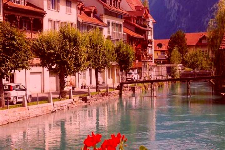 Emily, 29 — Escort in Rotkreuz, Switzerland