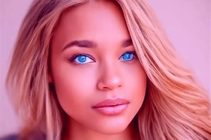 Emily, 30, a blonde brown-eyed latina companion based in Carpina. Offering CIM, Tantra, A-Level. Available for incall and outcall, day and evening dates.