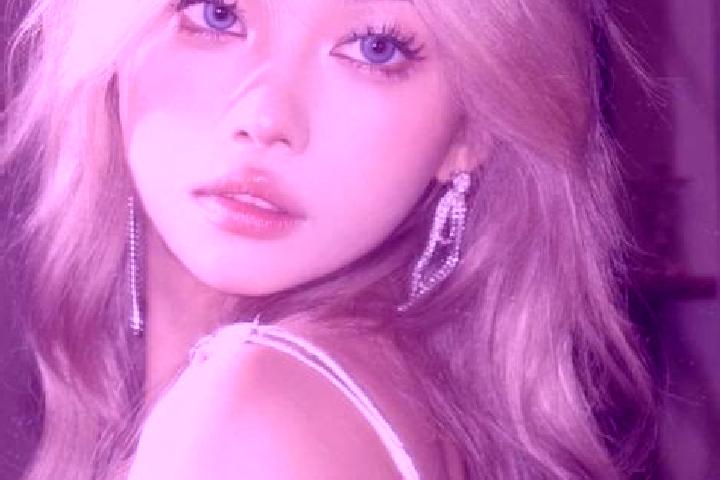 Emily, 30, a blonde grey-eyed asian companion based in Ercolano. Offering Dinner Date, Roleplay, Couples, OWO. Available for incall and outcall, day and even...