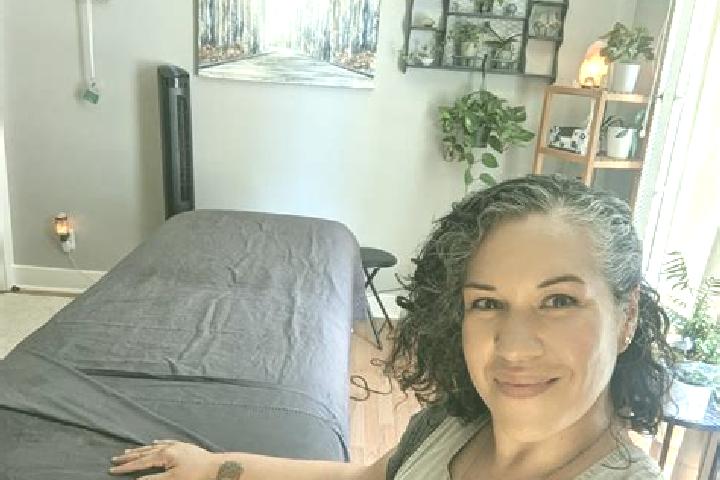 Emily, 31, a black grey-eyed mediterranean companion based in Miesbach. Offering Deep French Kissing, A-Level, Massage, Dinner Date, 69. Available for incall...