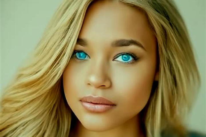 Emily, 31, a blonde brown-eyed latina companion based in Hearne. Offering Massage, CIM, Overnight. Available for incall and outcall, day and evening dates.