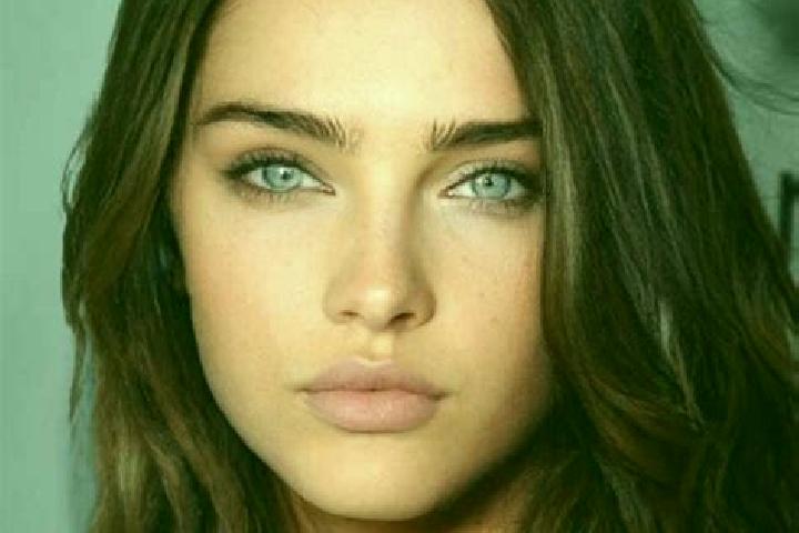 Emily, 31, a brunette blue-eyed mixed companion based in Bello. Offering Girlfriend Experience, Tantra, 69, Erotic Massage. Available for incall and outcall,...
