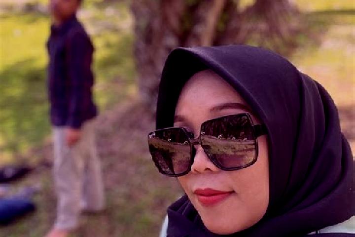 Emily, 31 — Escort in Pakenjeng, Indonesia