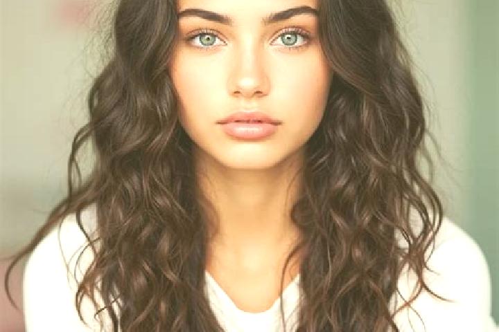 Emily, 32, a black hazel-eyed mediterranean companion based in Sirnarasa. Offering BDSM, Erotic Massage, OWO. Available for incall and outcall, day and eveni...