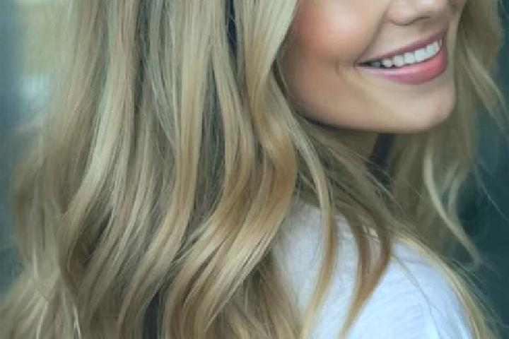 Emily, 32, a blonde hazel-eyed caribbean companion based in Northland. Offering OWO, Tantra, 69. Available for incall and outcall, overnight bookings available.
