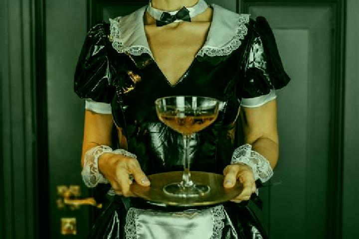 Emily, 32, a brunette grey-eyed caribbean companion based in Como. Offering BDSM, Dinner Date, Couples, Domination. Available for incall and outcall, overnig...