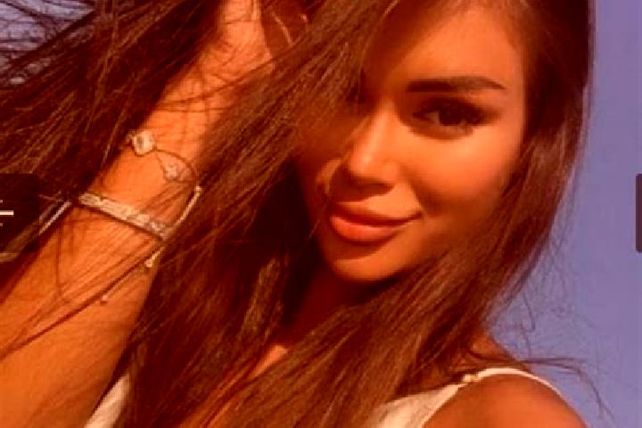 Emily, 32 — Escort in Eskihisar, Turkey