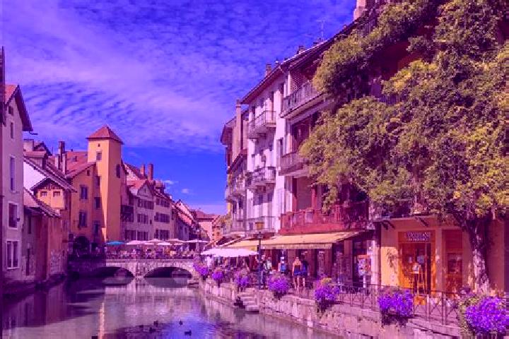 Emily, 32 — Escort in Plottes, France
