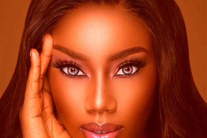 Emily, 33, a black blue-eyed ebony companion based in Liangwa. Offering Party Girl, Couples, GFE. Available for incall and outcall, day and evening dates.